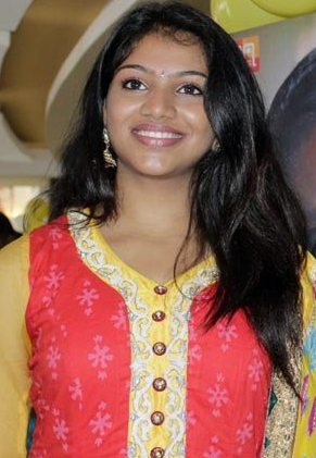 Gayathri (actress)