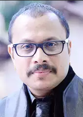 Naveen D. Padil