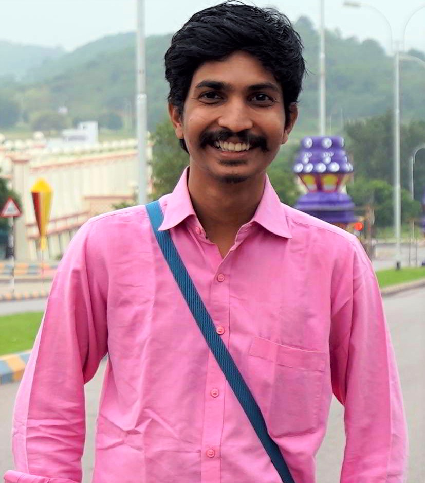 Krish Tamil Director