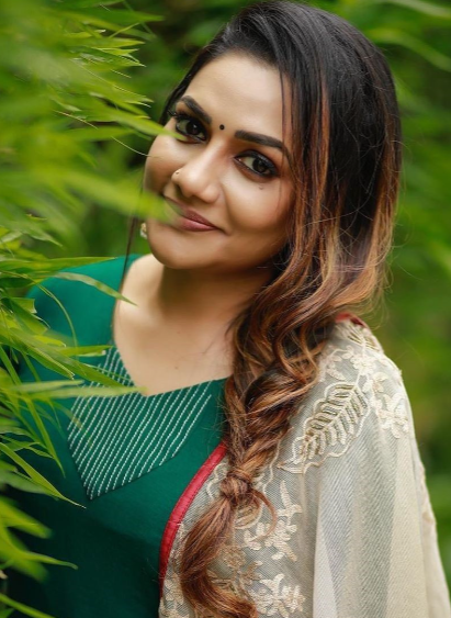 Rimi Tomy